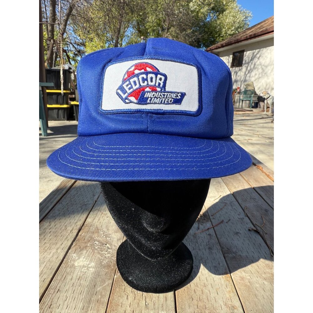 70s 80s Vintage Trucker Cap Hat Snapback Ledcor Industries VICTORY CAPS Blue Col